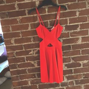 WYLDR side cut out dress. Excellent shape!